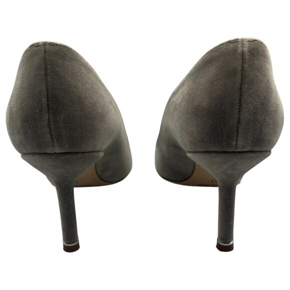 Manolo Blahnik Hangisi Swarovski Crystal Velvet Pointed Toe Pumps Heels Gray 7 - Picture 4 of 12